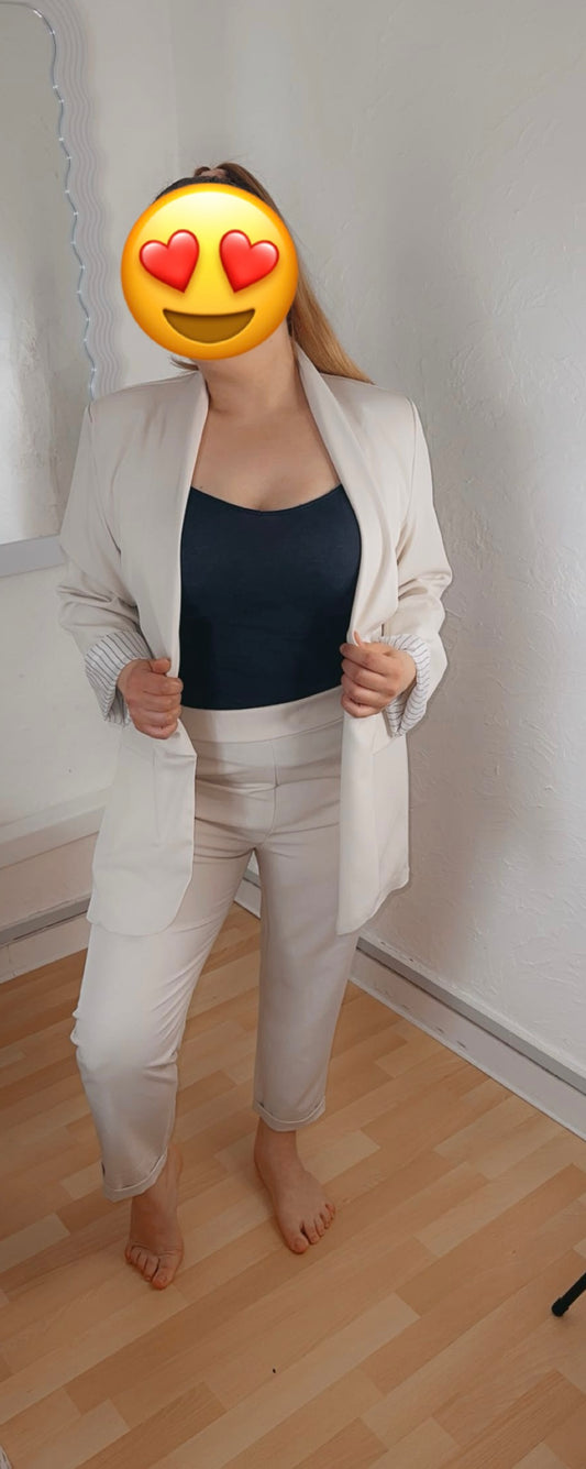 Ensemble blazer pantalon beige